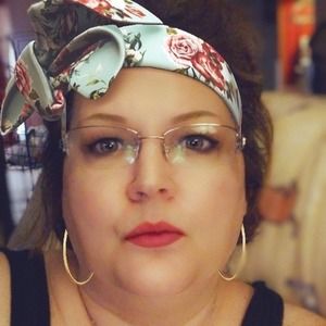 Meet your Posher, Karen